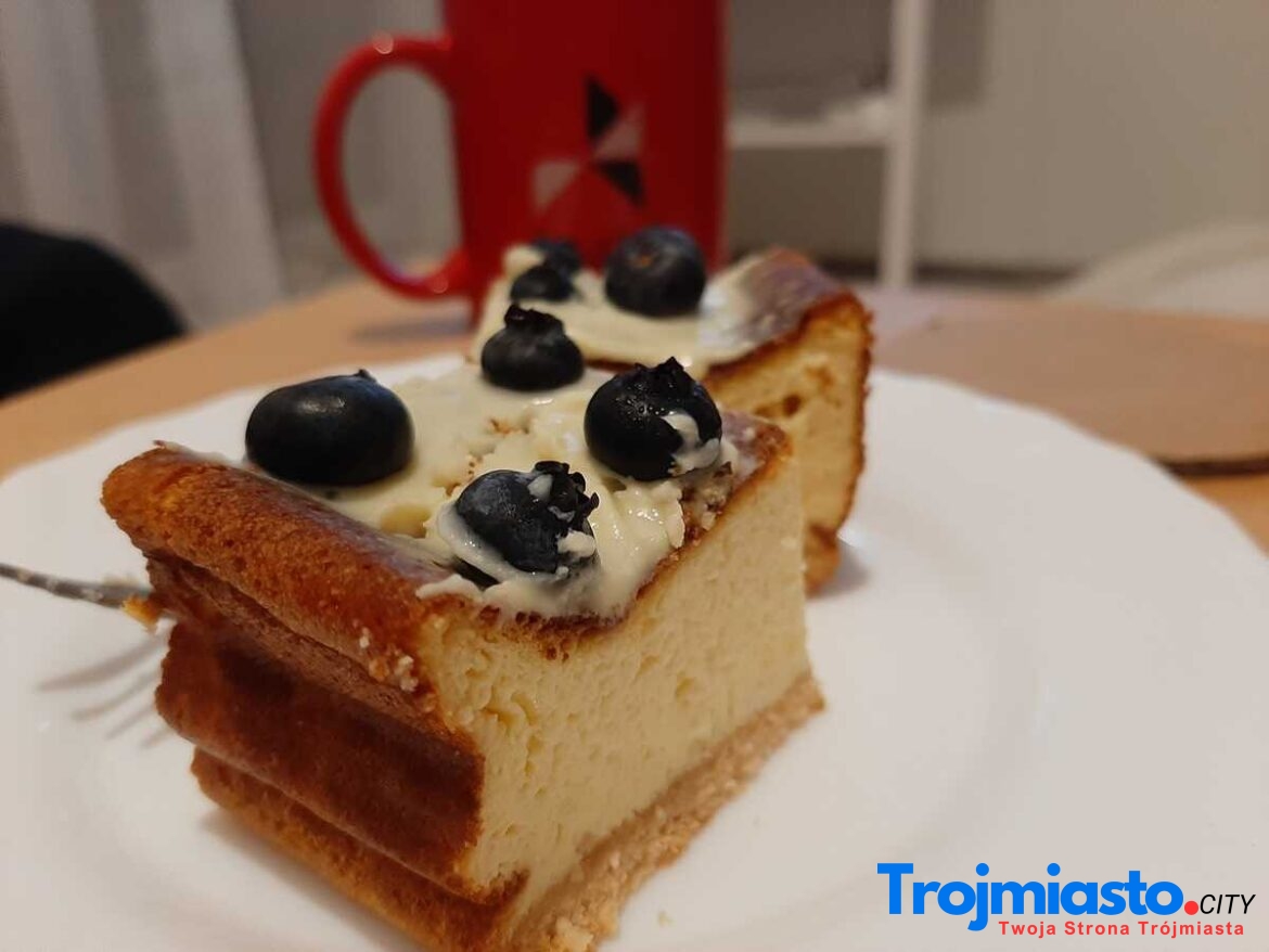 Prosty Przepis na Sernik Pieczony - Trojmiasto.city