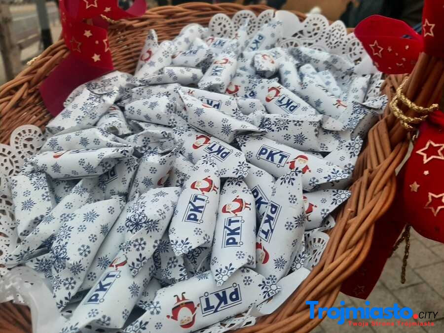 Świąteczny Autobus ZKM Gdynia - Trojmiasto.city