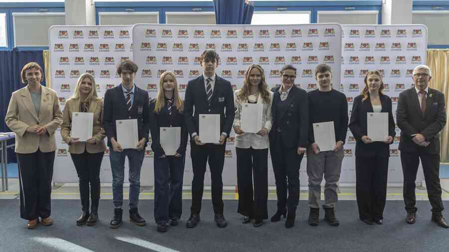 Stypendia dla Uczniów Gdańsk